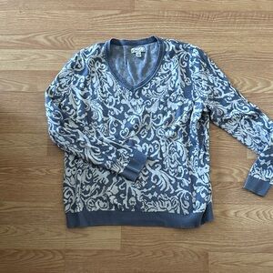 Kim Rogers V-Neck Sweater in Blue and Cream